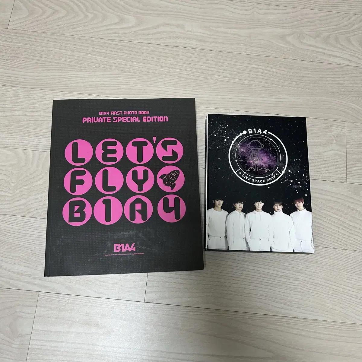 

B1a4 Book+dvd