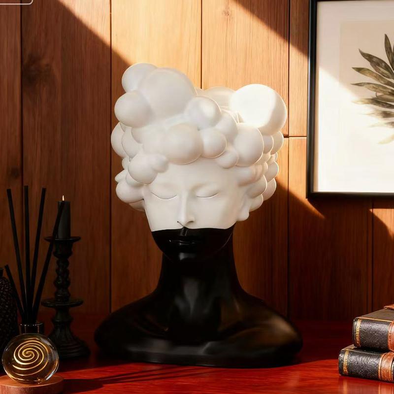 Miniso Creative Black and White Woman Decoration Abstract Character Sculptures Portrait Home Decor Office Living Room Ornament