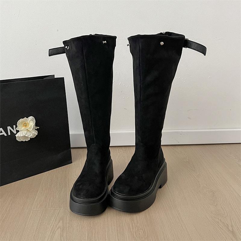 

Internet celebrity design sense retro knight boots women 2025 spring and autumn new super fire fashion thin fashion but knee boots 35 чёрный