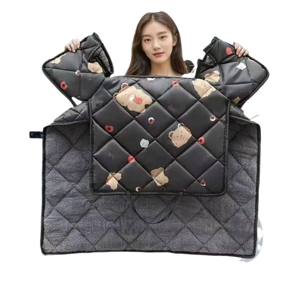 Universal Four-Season Windproof Plush Cover for Electric Vehicle Windshield and Motorcycle Battery Pedal