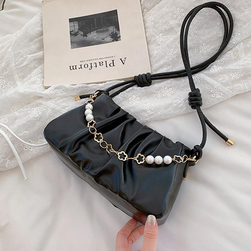 Fashionable Medium Soft Pu Leather Small Square Handbag For Everyday Casual Street Style