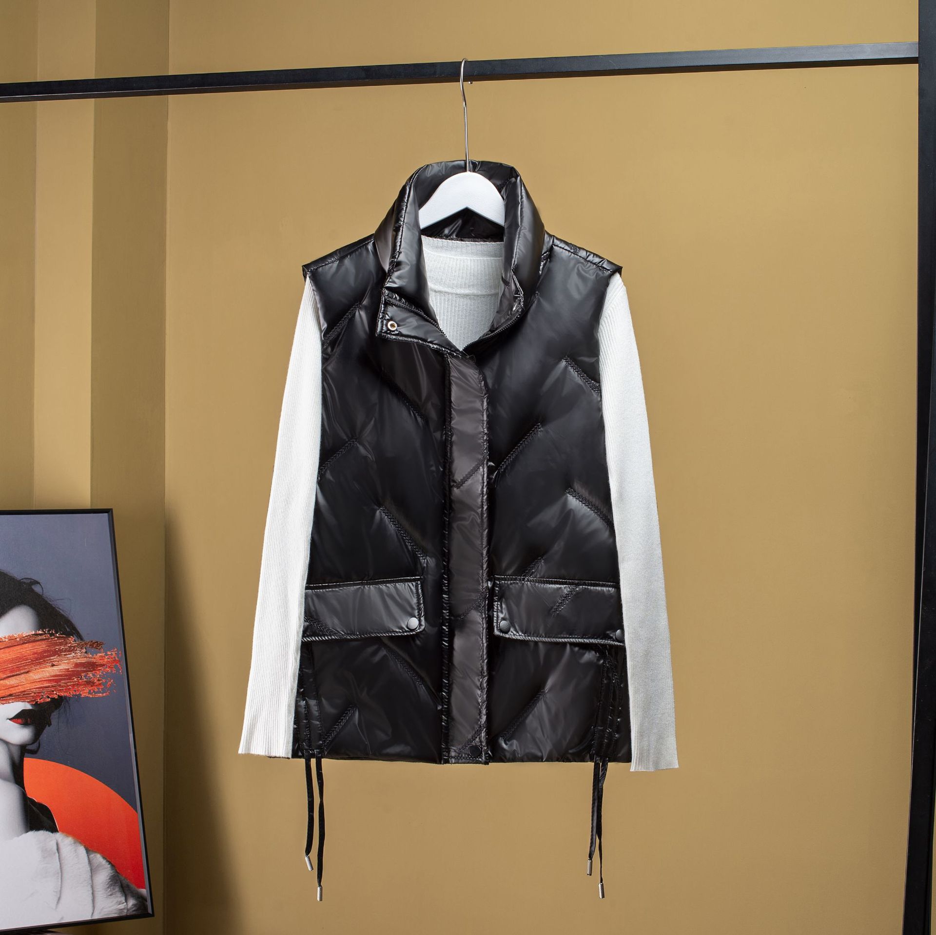 

Пуховик вышитый жилет женский короткий зимний новый неснимаемый глянцевый повседневный жилет куртка из пуха белой утки XL65kg-75kg чёрный