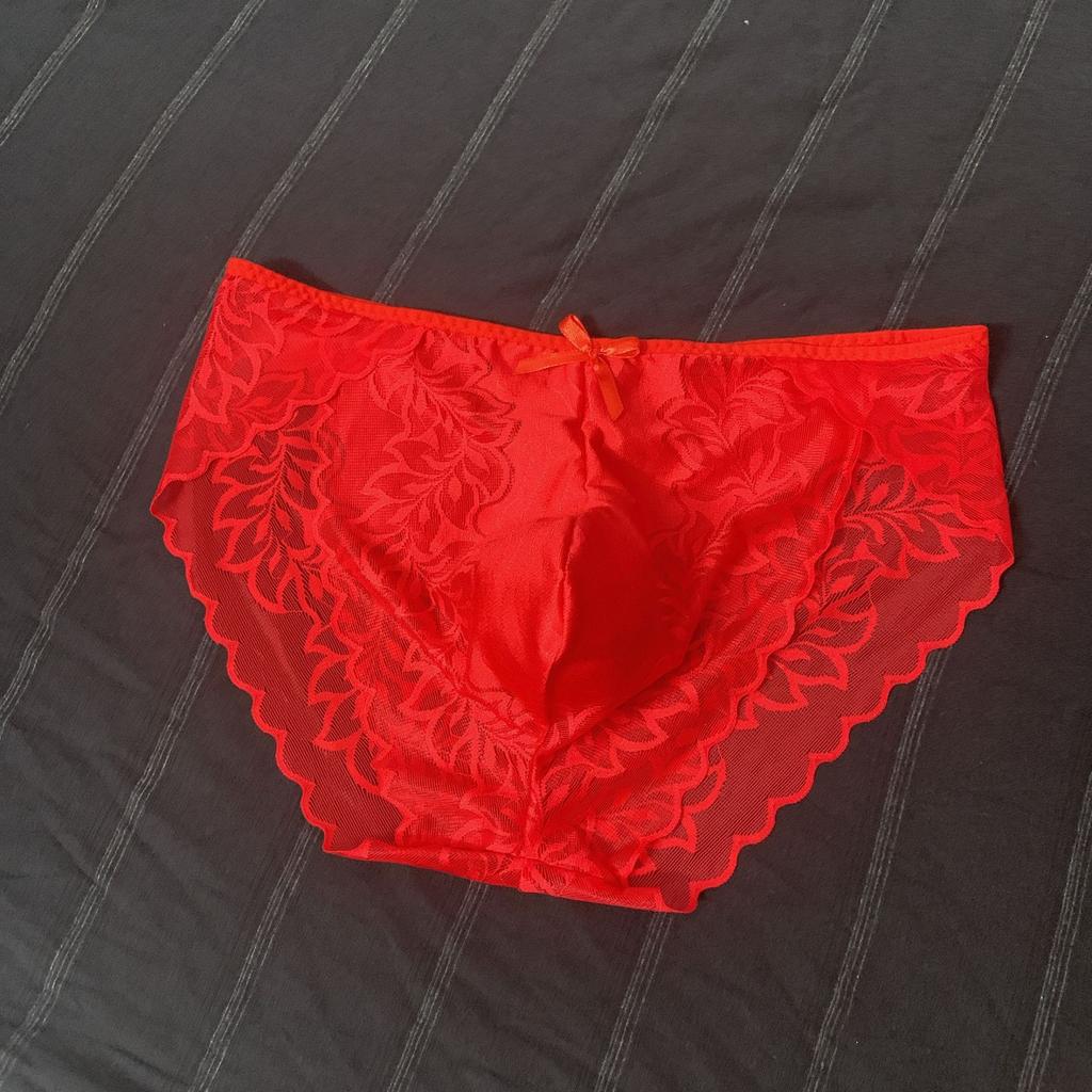 Hot Men Underwear New Sexy Temptation Lace Men'S Briefs Breathable Seamless Underpants Man U Convex Pouch Knickers Sissy Panties