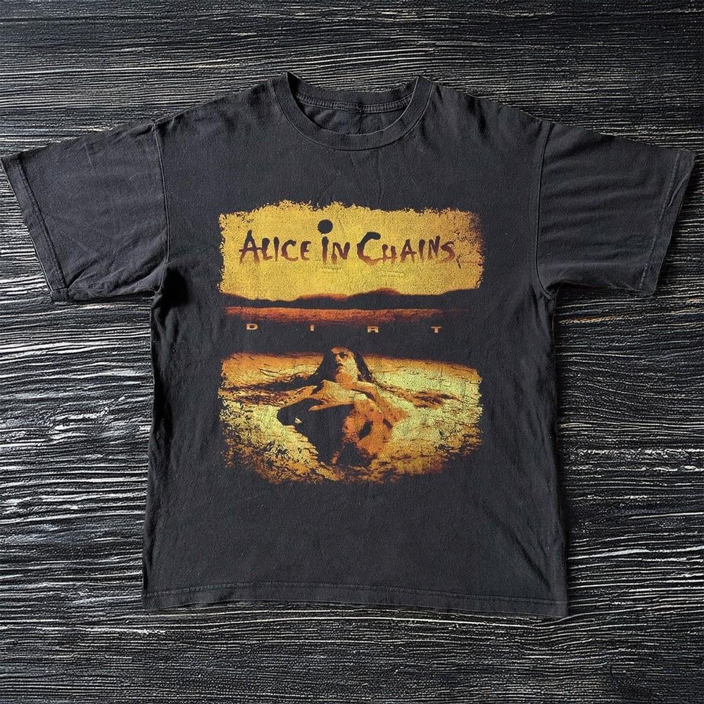 

NEW Alice In Chains Dirt Album retro 90s Black Cotton Tshirt Unisex T-Shirt M