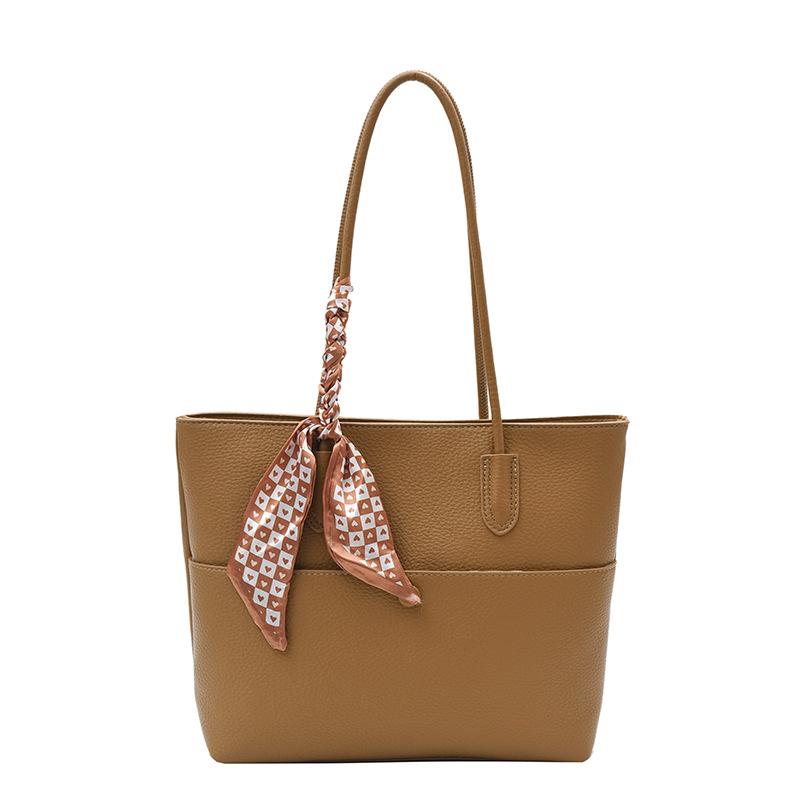 New Fashionable Underarm Women's Bag New Trendy Commuter Shoulder Bag Large Capacity Messenger Tote Bag