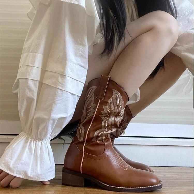 Cowhide version of the new western cowboy boots embroidered knight boots Martin boots long boots children 40 темно-коричневого 6136₽