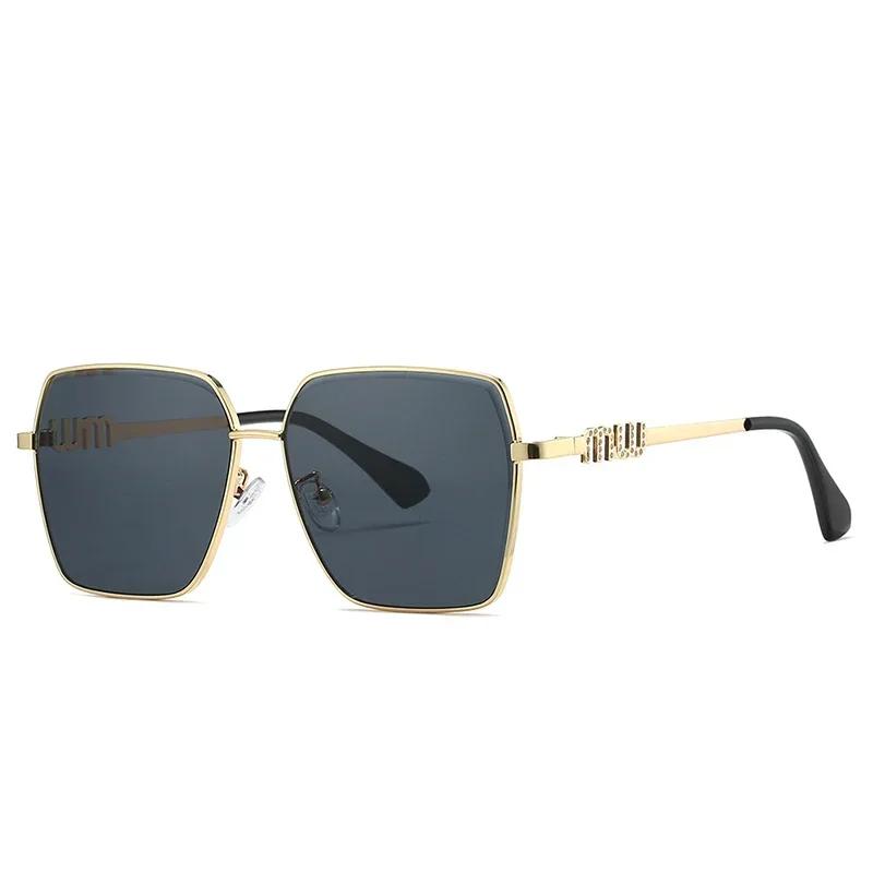 Fashion Luxury Brand Designer Sunglasses Women Square Letter Elegant Cute Shades Glasses Outdoor Trendy Travel Sunglasses