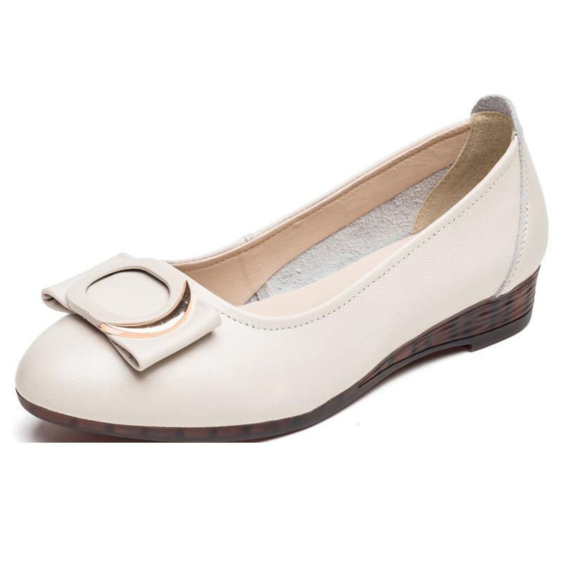 Leather Soft Sole Autumn New Single Shoes Medium Mother Shoes Flat Sole Comfortable Four Seasons One Pedal Shallow Mouth Women's Leather Shoes