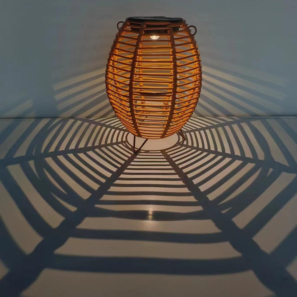 Solar Lamps Handmade Rattan Lanterns Creative Rattan Decoration Waterproof and Rust-proof Courtyard Garden Outdoor Lighting