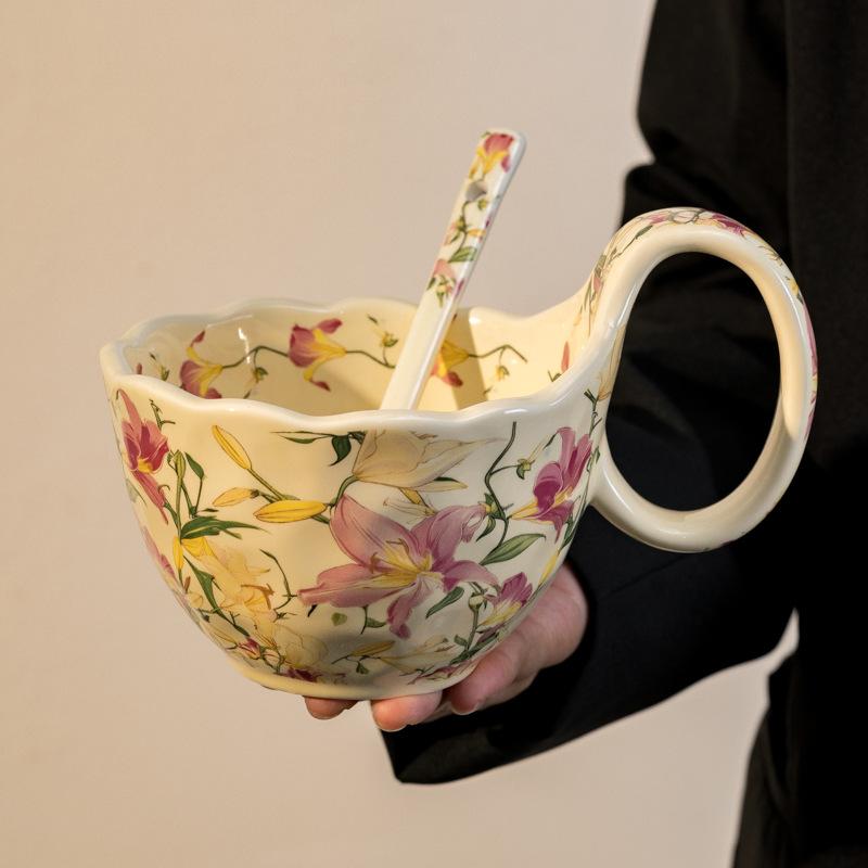 High Value Retro French Ceramic Cup Lily Oil Painting Coffee Cup Saucer Set Afternoon Tea Latte Mug