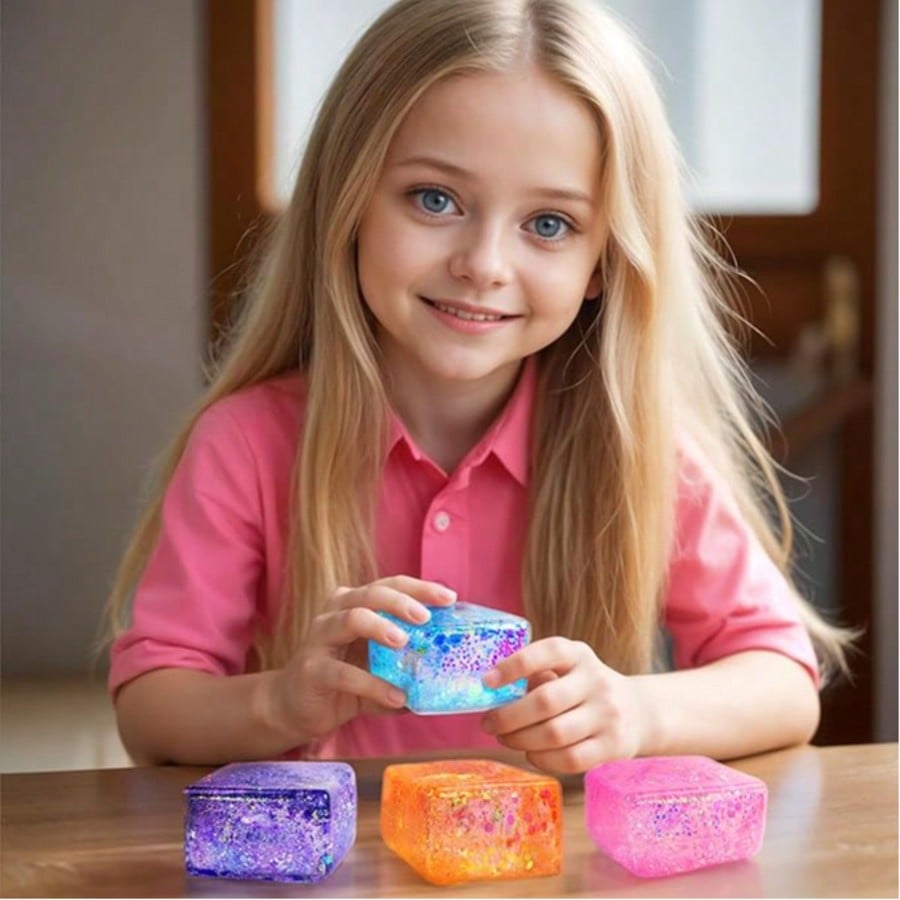 (Hefengcl) Glitter Cube Tpr Squishy Toy, Soft Stress Relief Squeeze Toy, Random Color, Ideal Party Favors & Classroom Rewards