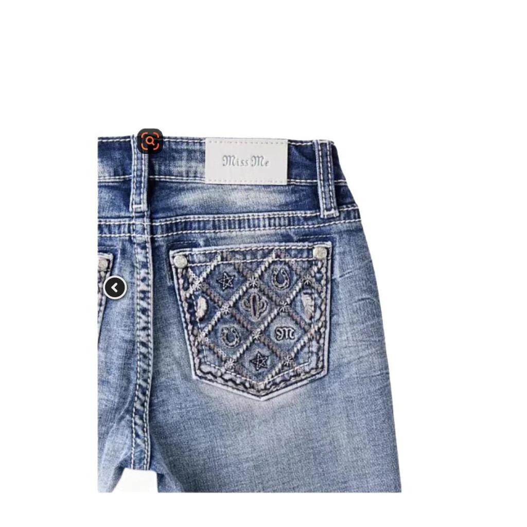 2026 Women's European American Ripped Skinny Jeans with Embroidered Flowers
