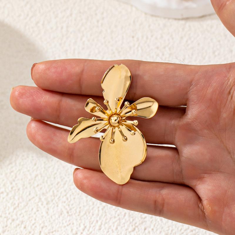 Stilvolle und Elegante Blumenbrosche, 2026 Neue Trendige Retro Unregelmäßige Blumenbrosche Anstecknadel, Bekleidungszubehör.