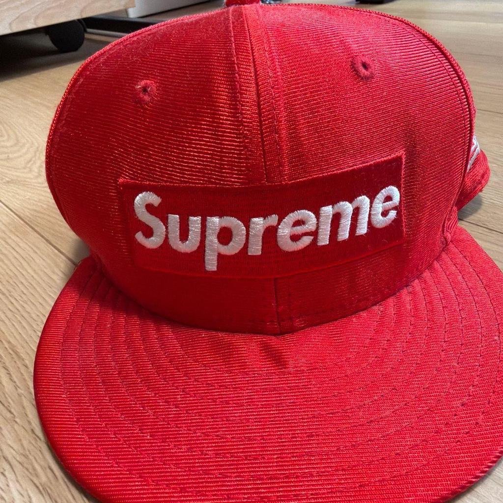 Used Supreme Box Logo New Era Cap Red Supreme 60.6cm