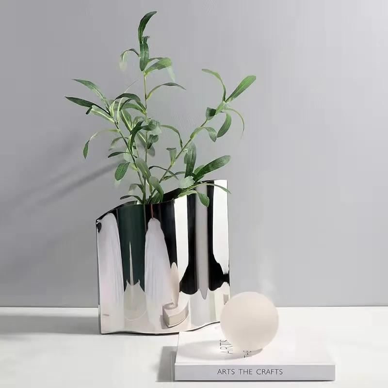 Luxury Stainless Steel Vase, Modern Leather Design Vase, Home Decoration Ornament, Living Room Dining Table Flower Arrangement