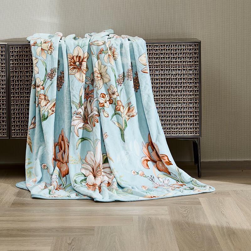 Fuanna All-Season Flannel Throw Blanket
