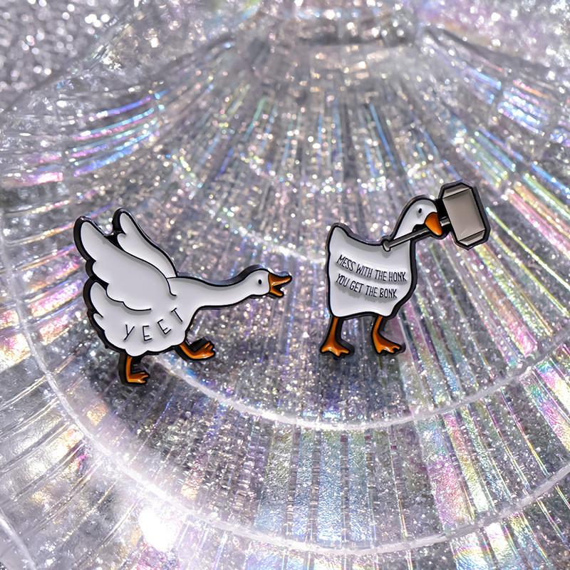 Design Adorable Animal Brooch Featuring Cute Cartoon Duck And Swan Styles For Unique Accessories Fashion