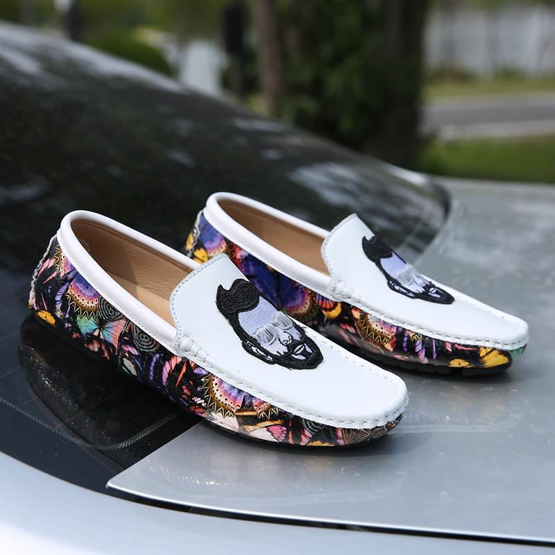 New Mens Dress Shoes Embroidery Leather Driving Fashion Designer Handmade Wedding Party Loafers Oxford Shoes for Men Big Size 45