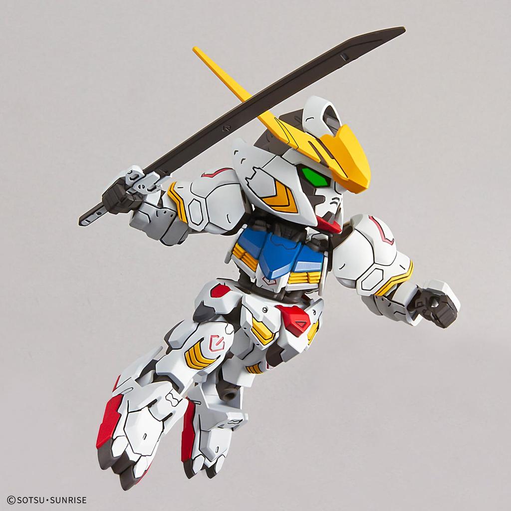 BANDAI SPIRITS SD Gundam EX Standard Mobile Suit Orphans Gundam Barbatos Plastik Plastikmodell Gundam Iron-Blooded Vorgefärbt