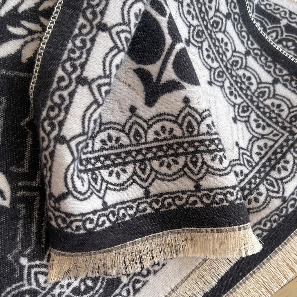 Luxury Winter Imitation Cashmere Scarf Women  Design Warm Pashmina Blanket Poncho Scarves Female Shawl Thick Foulard Bufanda