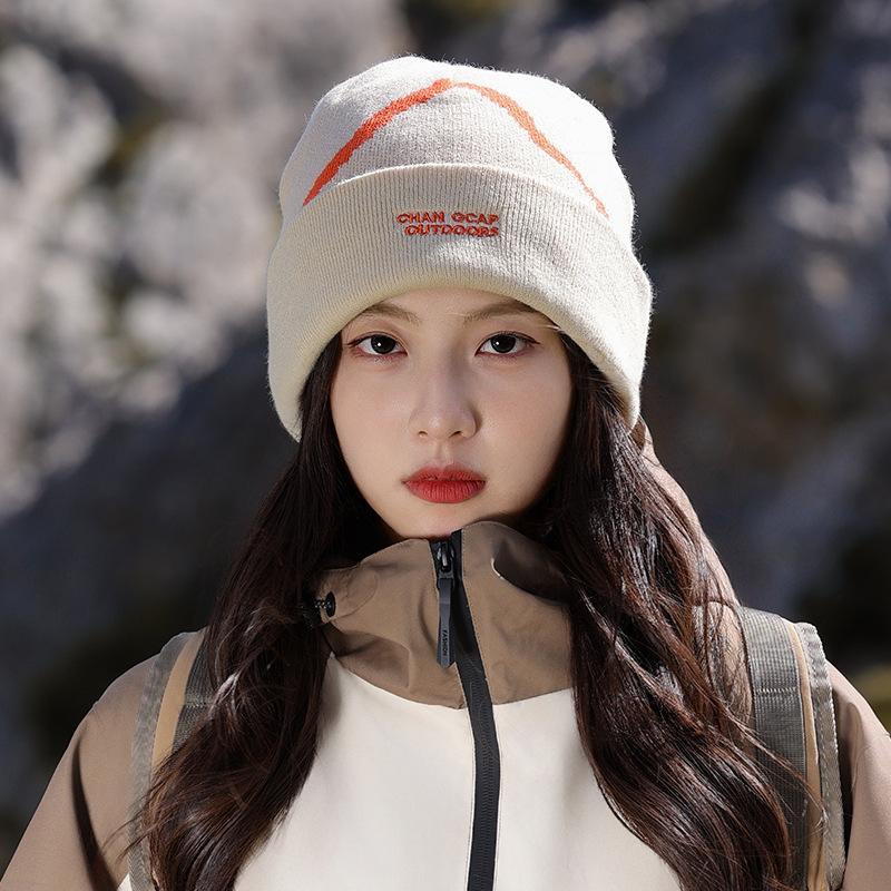 New Letter Embroidered Knitted Hat for Women Autumn and Winter Warm Ear Protection Hood Outdoor Hiking and Camping Hood
