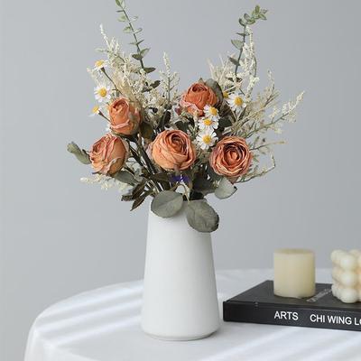 Rosen- und Gänseblümchen-Künstliches Blumenarrangement für Tischdekoration