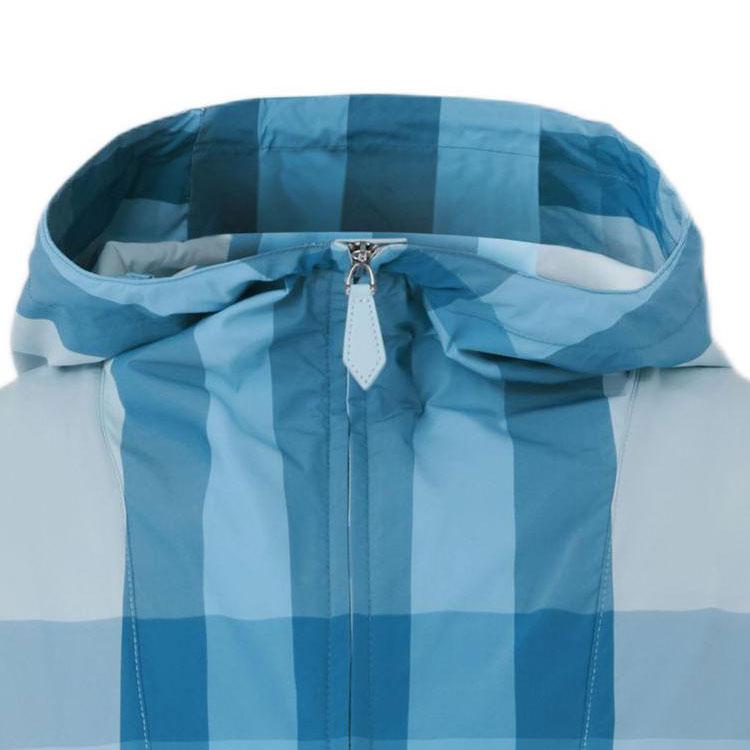 Burberry Packaway Kapuzenjacke mit halbem Reißverschluss 80510451 prüfen