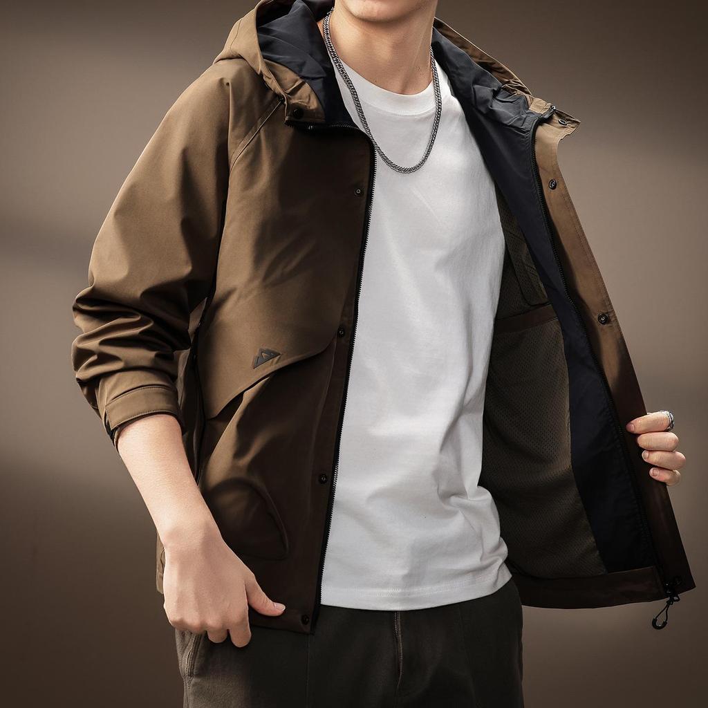 Premium Men's Outdoor Hooded Windbreaker - Functional, Durable, Autumn/Winter Jacket with Loose Fit and Three-Proof Technology