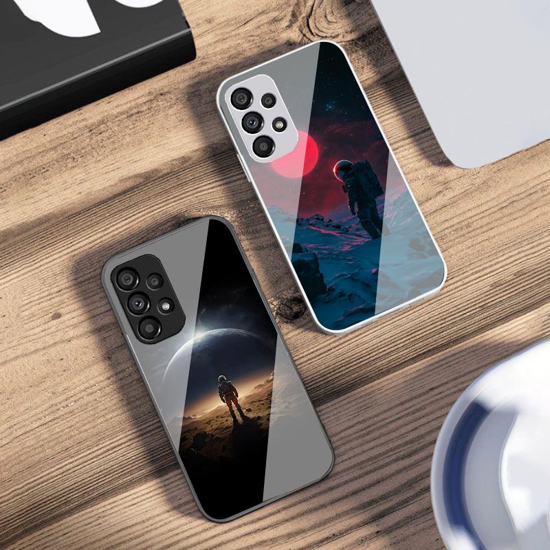 Red Moon Explorer For Samsung Galaxy S10 4G S20 11E 30 S21 22 S24 Fe Pro S23 S25 Ultra 5G S9 Tempered Glass Phone Case