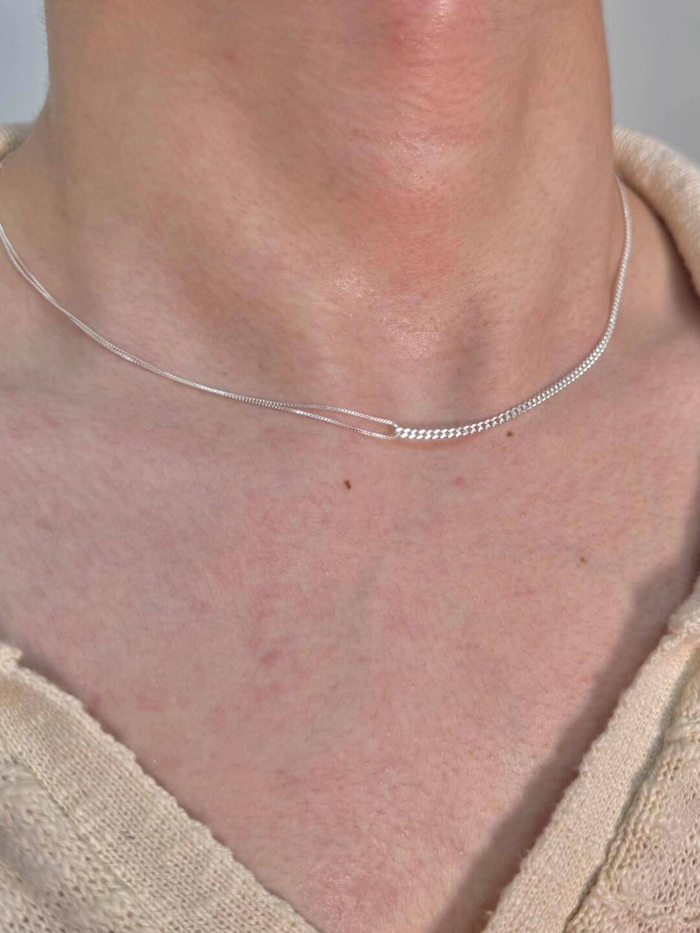 Asymmetric Double-Layer Necklace: Women s Light Luxury, Unique High-End Clavicle Chain