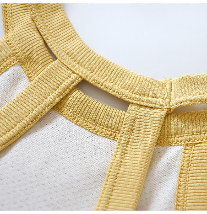 Dámský top bez rukávů, slim fit, halterový střih, krátký top s vycpávkami na hrudníku – bez kostic, krátké tílko.