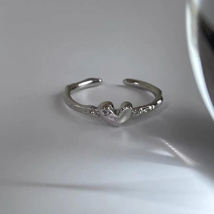 Adjustable Open Heart Zirconia Ring for Women – Trendy Stackable Fashion Accessory