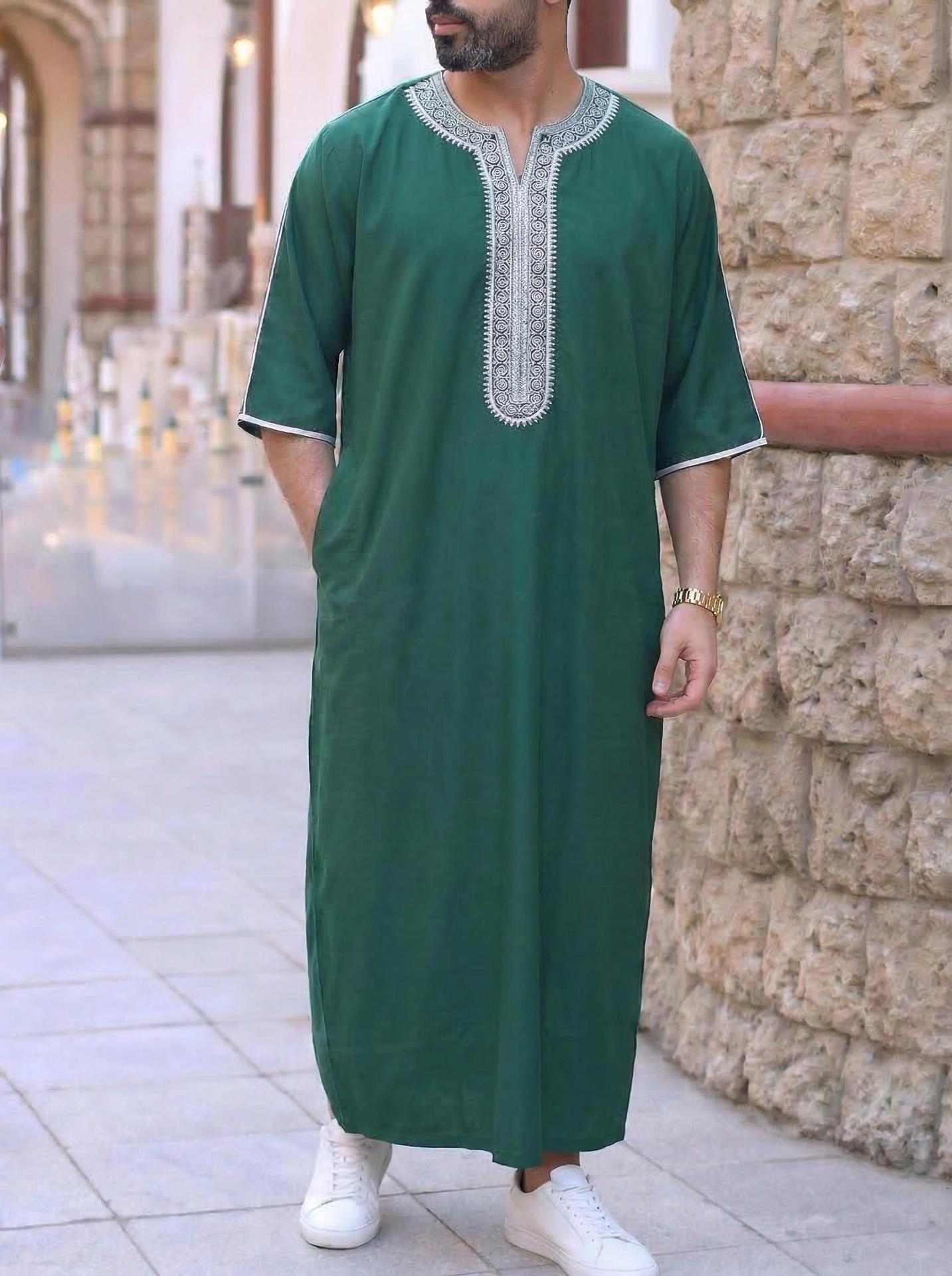 

2026 Embroidered Long Casual Shirt for Young Men - Formal Festival Robe XL