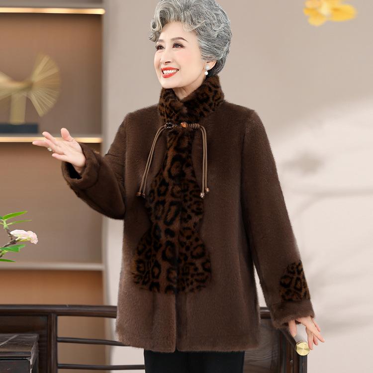 Middle-aged and Elderly Women's Clothing, Grandma, Fur Coat, Noble Mother, Autumn and Winter New Fur Old Lady Coat