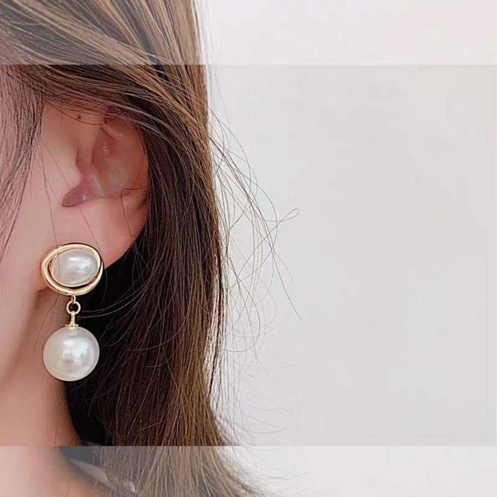 Cercei cu perle Cercei de damă de înaltă calitate