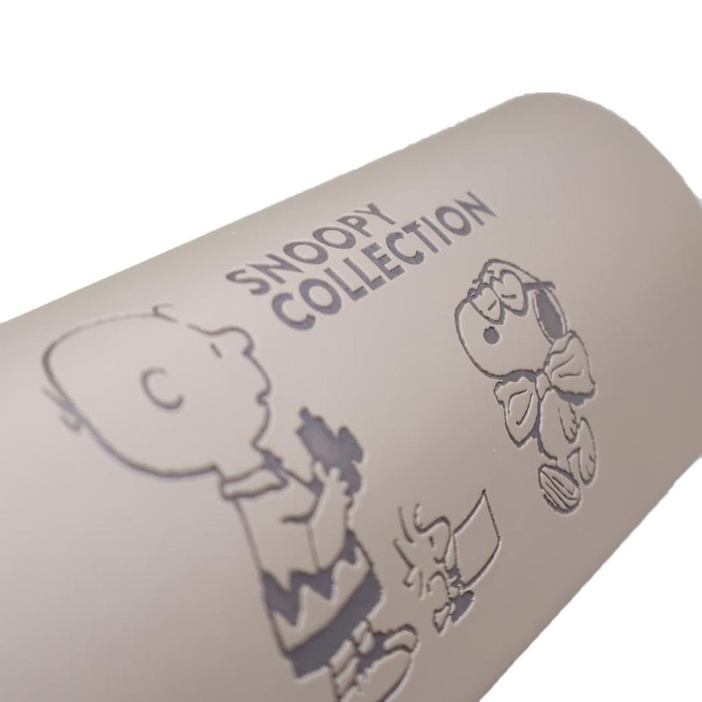 Snoopy Glasses Case with Cloth Fashion Show Snoopy