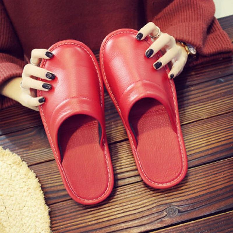 Jednoduché černé pantofle z PU kůže Pánské domácí pantofle Mulky Pánské vnitřní pantofle Manžel Pokoj Tiché boty Pánské žabky Jednobarevné