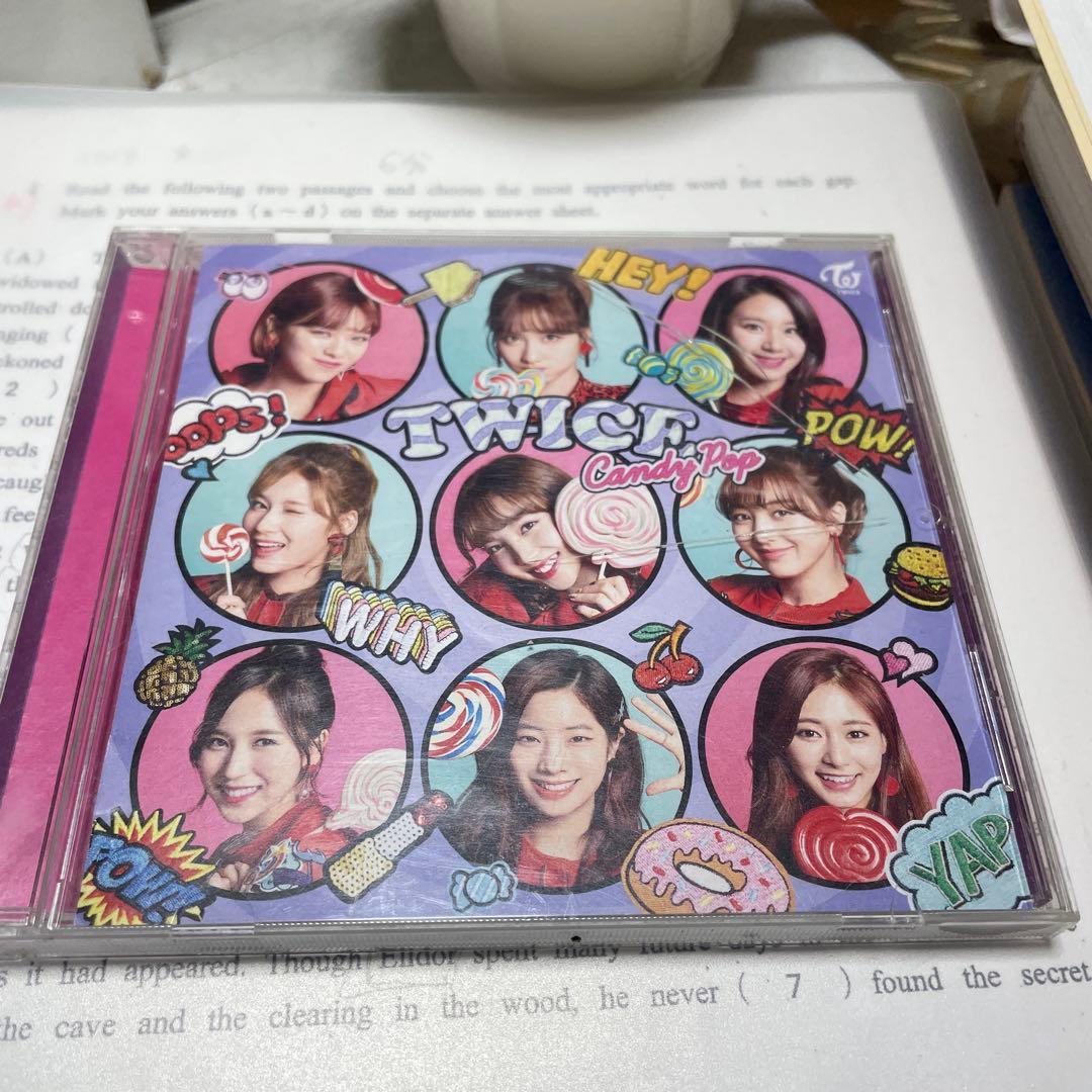 

[USED] TWICE Candy Pop