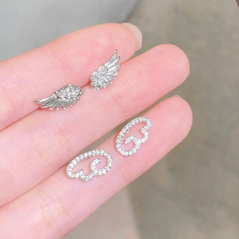 1/2/3Pcs Mini Angel Wings Musical Note Stud Earrings Anti-allergy Fashion Jewelry for Women Office Work Wear Gifts