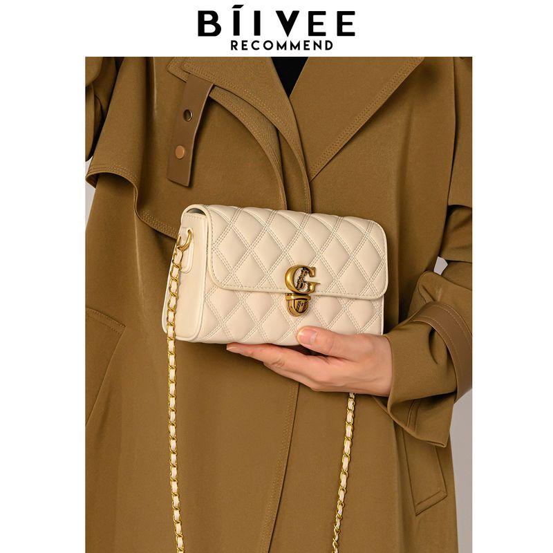 

Biivee White Bag Chain Bag Classic Style Quilted Crossbody Small Bag 2025 New Arrival Textured Shoulder Underarm Bag Beige White