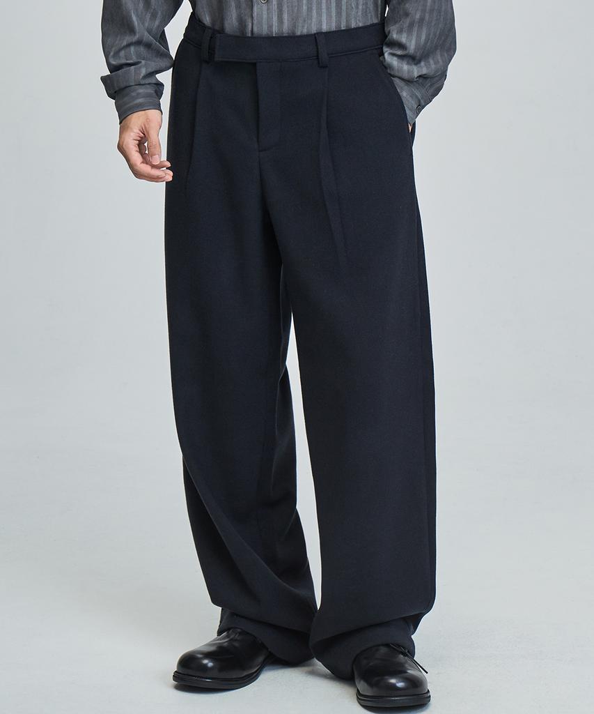 PRAIRIE Wool Relaxed Fit Slacks (Dark Navy)