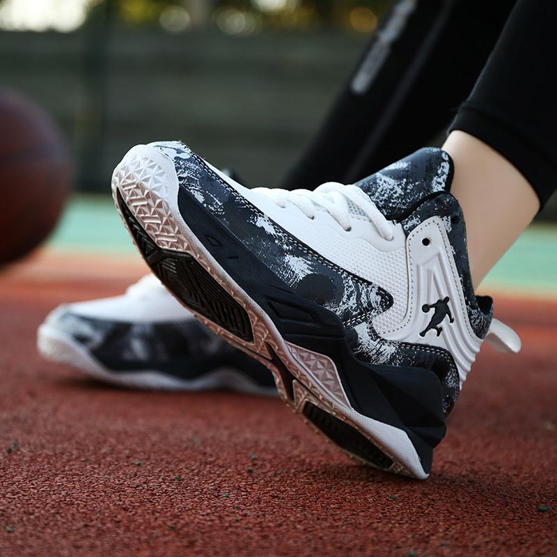 Kids Fashion Outdoor Basketball Shoes, Trendy Casual Sports Sneakers for Boys, Durable Children's Footwear