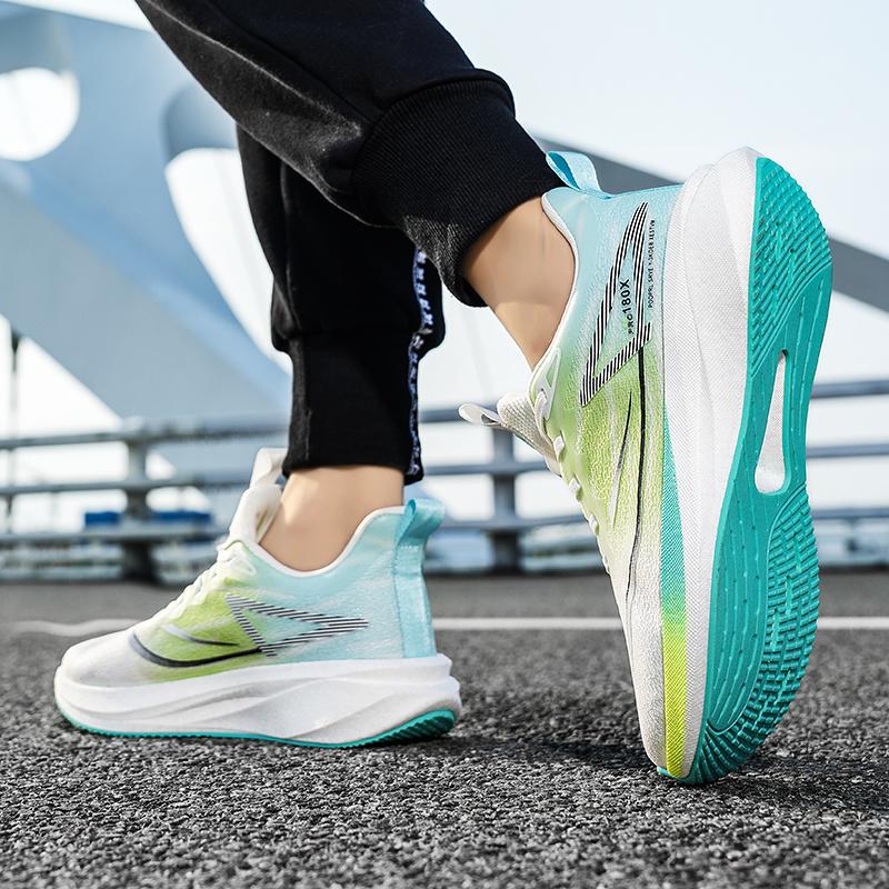 Herrenschuhe Atmungsaktiv Lässig Sportlich Leicht Vielseitig Rebound Rutschfest Abriebfest Paar Laufschuhe Übergröße