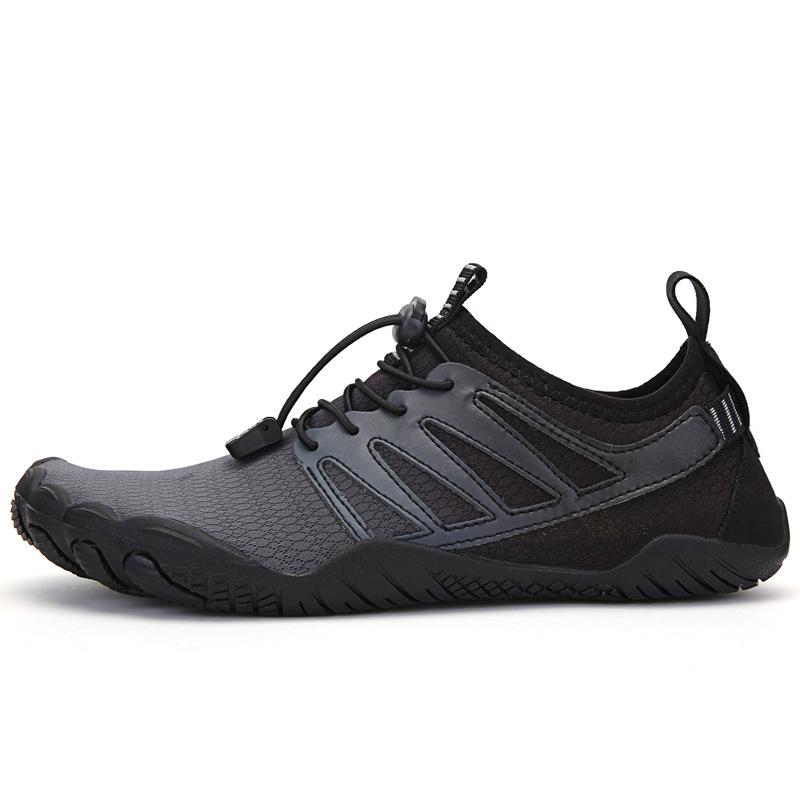 New Outdoor Climbing Shoes Mesh Creek Tracking Shoes Hiking Shoes Men's Off-Road Running Shoes Amphibious