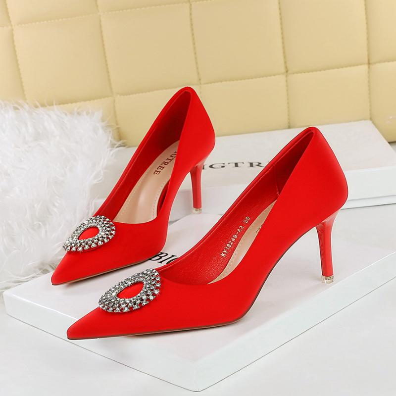 European American Fashionable Shallow Mouth High Heel Shoes Rhinestone Round Buckle Single Shoes Pointed Toe Thin Heel Shoes