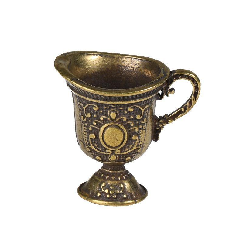 Anticient Royal Palace Mini Cup Ornament Trinket Antique Bronze Buddhist Holy Water Cup Figurine Brass Desktop Decoration