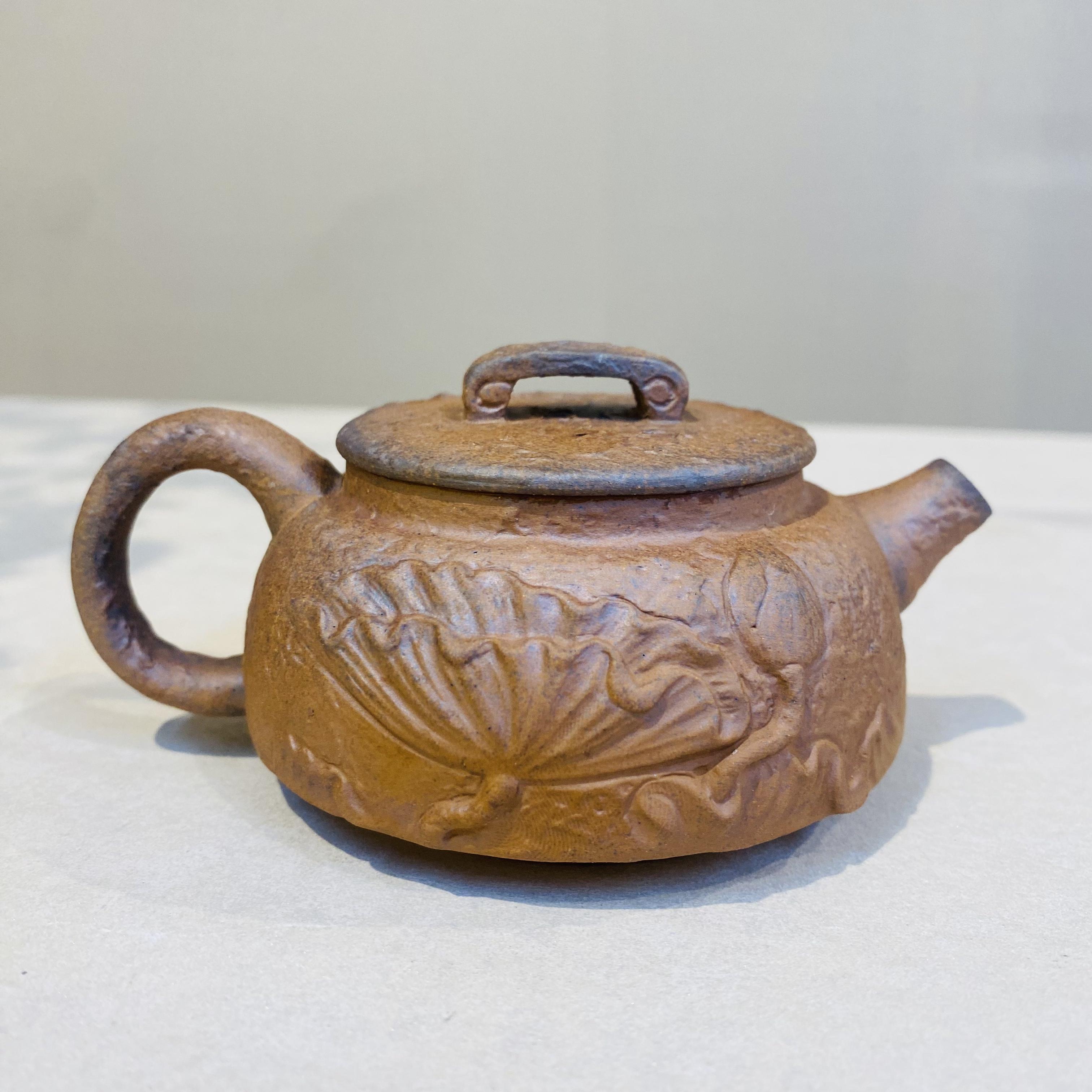 Old Rock Mud Rough Pottery Lotus Shape Tea Pot Retro Teapot Tea Kettle Tea Ceremony Tea Making Single Pot Tea Ceremony