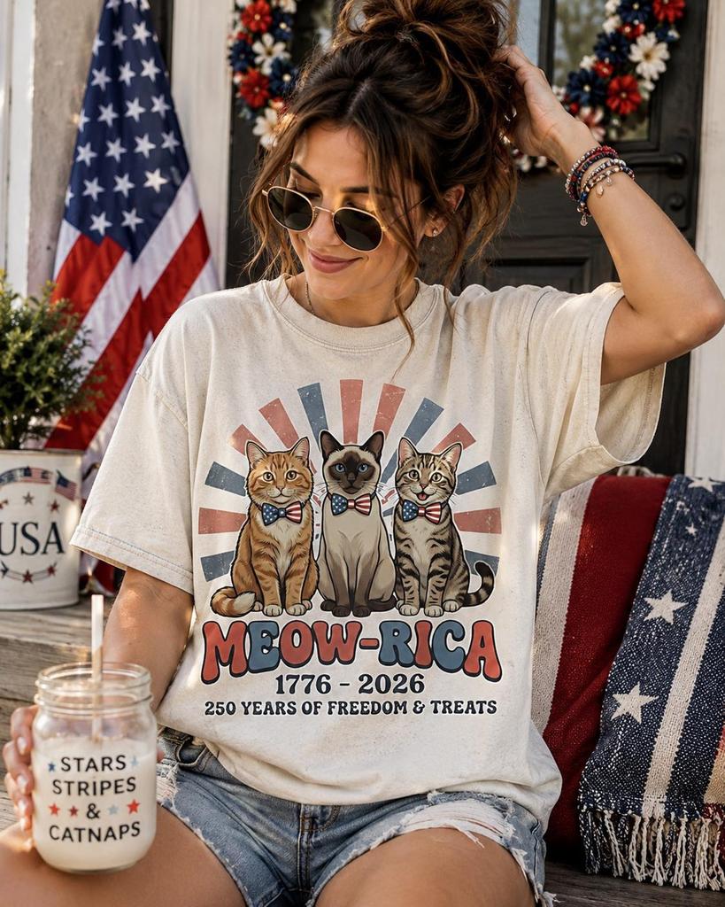 Meow-Rica Shirt, Funny Cat 4th of July Shirt, Comfort Colors Cat Mom Tee, 250th Anniversary CaT-Shirt, Patriotic Cat Gift, America 1776 2026