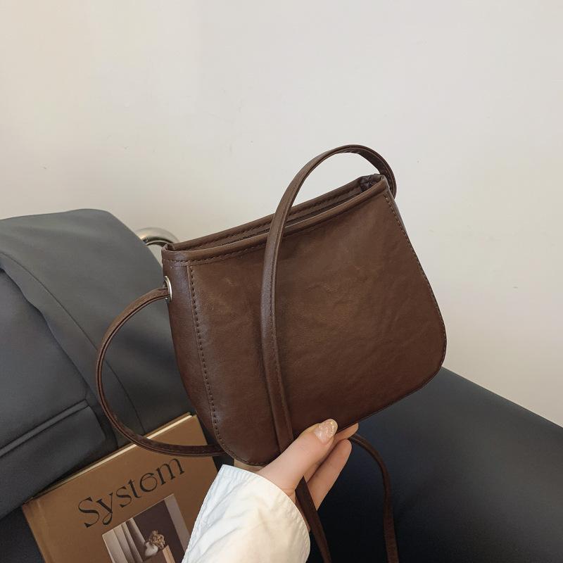 

Autumn and winter bags women s 2024 new niche versatile shoulder messenger bag foreign fashion retro saddle bag