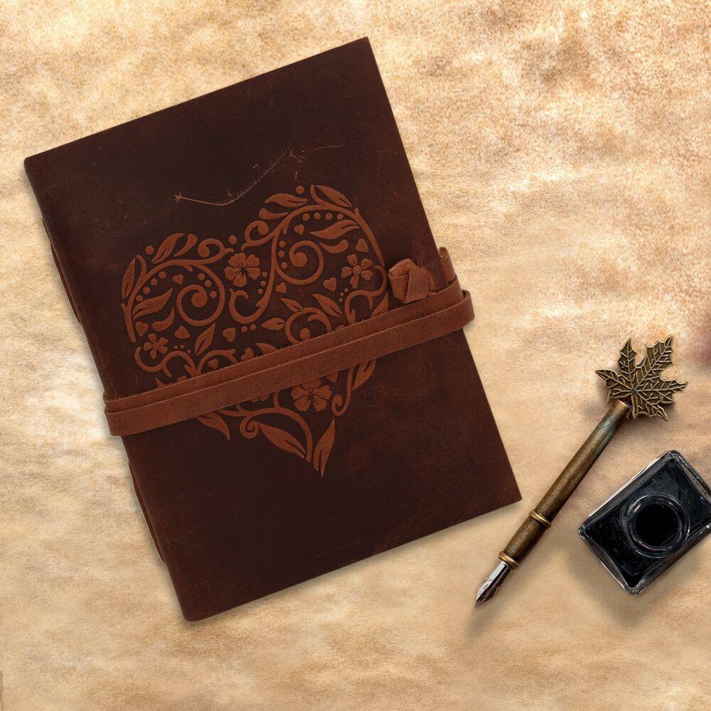 Vintage kožený deník kniha Shadow Grimoire Starožitné Deckle Paper Heart